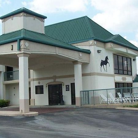 Celebration Inn Lewisburg Luaran gambar